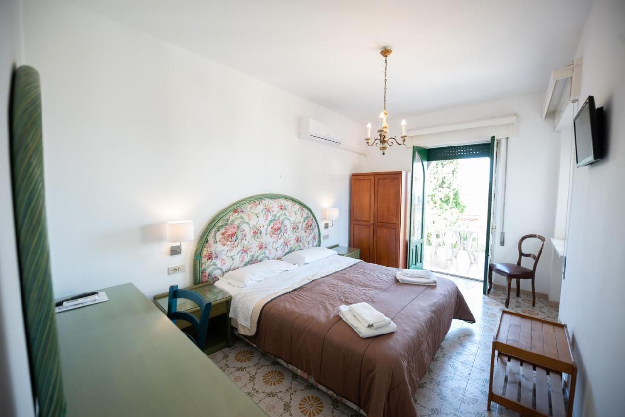 Villa Moschella ตาออร์มินา ภายนอก รูปภาพ