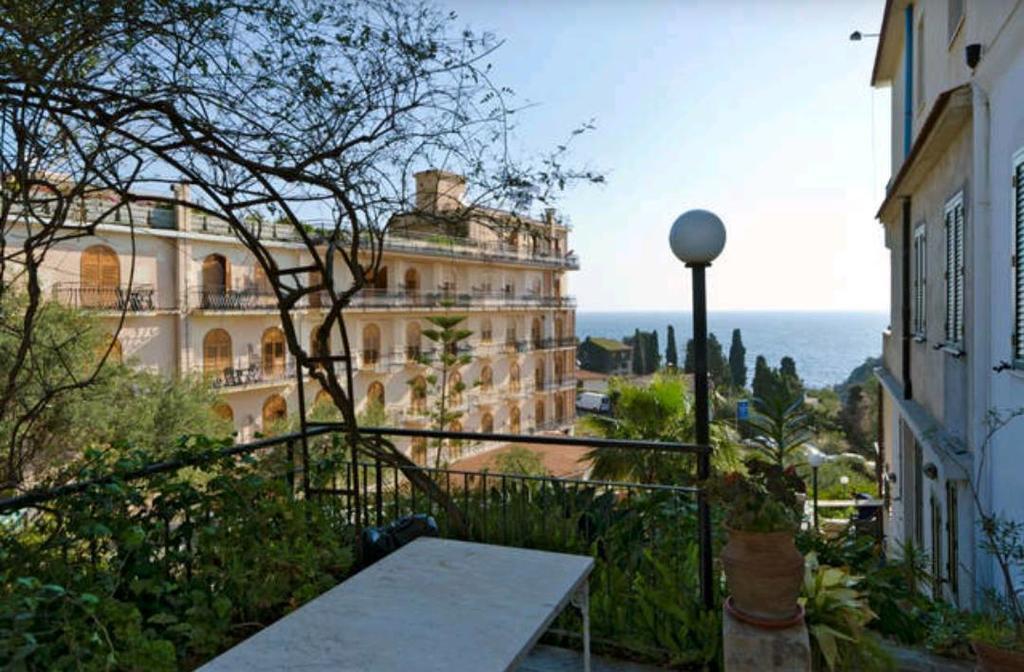 Villa Moschella ตาออร์มินา ภายนอก รูปภาพ