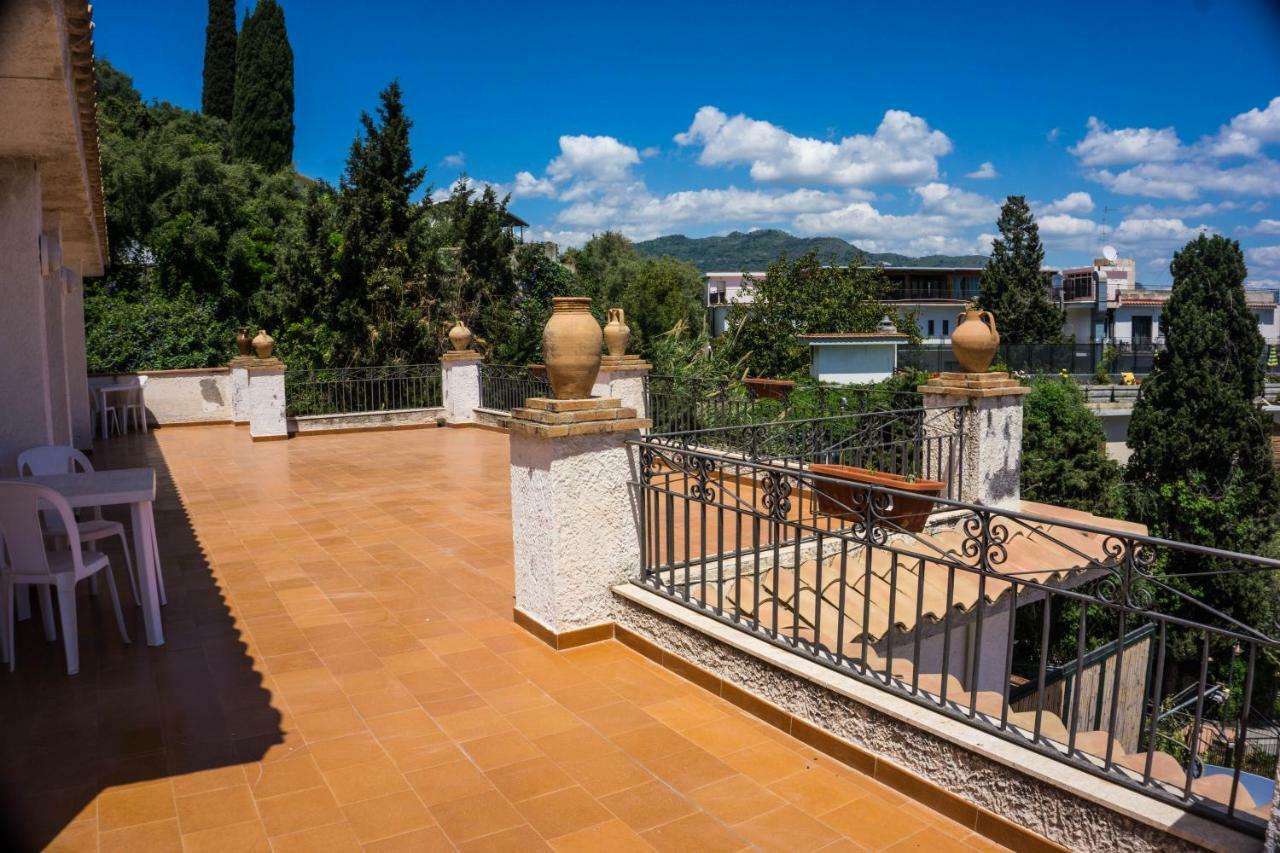 Villa Moschella ตาออร์มินา ภายนอก รูปภาพ